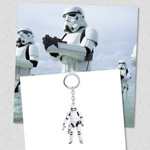 $3 keychain. New. Metal. $3 if bundled